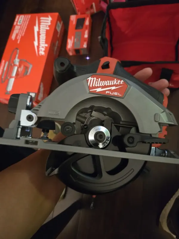 5-3/8" compact circular (M12)