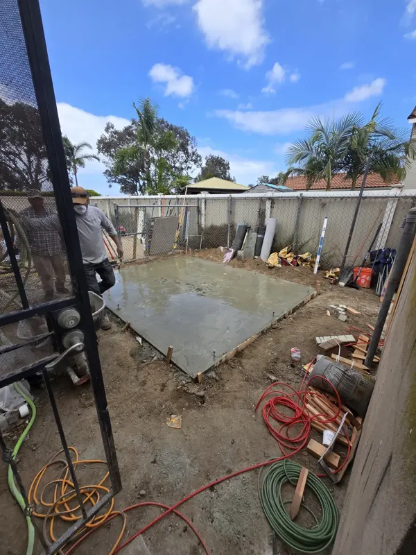 Concrete worker